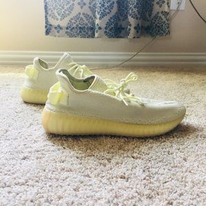 Bright yellow YEEZY’s